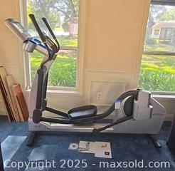 MaxSold Auction: Life Fitness X7 / WhisperStride Elliptical Trainer - Lakeland (Florida, USA) PARTNER MANAGED Estate Sale Online Auction - Canyon Lake Point