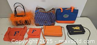 MaxSold Auction: Small Ladies Purses, Handbags &#38; Crossbody Bags — Mixed Brands - Lakeland (Florida, USA) PARTNER MANAGED Estate Sale Online Auction - Canyon Lake Point
