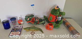 MaxSold Auction: University of Florida Gators Collectibles (10–11 Pieces) - Lakeland (Florida, USA) PARTNER MANAGED Estate Sale Online Auction - Canyon Lake Point