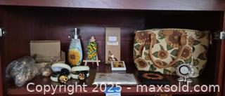 MaxSold Auction: Vera Bradley Foldable Rolling Duffel & Sunflower-Themed Accessories &  - Lakeland (Florida, USA) PARTNER MANAGED Estate Sale Online Auction - Canyon Lake Point