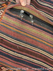 MaxSold Auction: Pair of Cushions - Markham (Ontario, Canada) SELLER MANAGED Reseller Online Auction - Essex Avenue