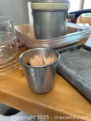 MaxSold Auction: Glass Bakeware, Mixing Bowls, Small Cookware &#38; Kitchen Supplies  - Fort Washington (Maryland, USA) SELLER MANAGED Estate Sale Online Auction - Hatton Point Road