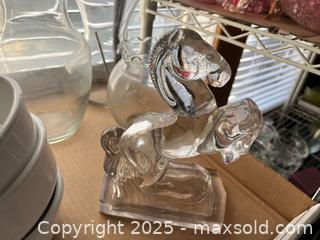 MaxSold Auction: Glass Vases, White Bowls &#38; Clear Horse Figurine – Mixed Lot - Fort Washington (Maryland, USA) SELLER MANAGED Estate Sale Online Auction - Hatton Point Road