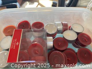 MaxSold Auction: Home Decor &#38; Candle Lot – Includes Whale Coin Bank &#38; Glass Vase - Fort Washington (Maryland, USA) SELLER MANAGED Estate Sale Online Auction - Hatton Point Road