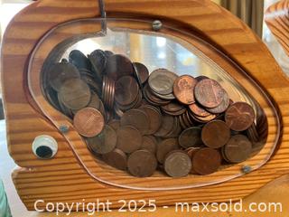 MaxSold Auction: Home Decor &#38; Candle Lot – Includes Whale Coin Bank &#38; Glass Vase - Fort Washington (Maryland, USA) SELLER MANAGED Estate Sale Online Auction - Hatton Point Road