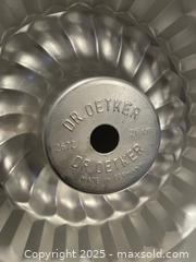 MaxSold Auction: Lot of 3 Tube/Bundt/Angel Food Pans, Aluminum - Fort Washington (Maryland, USA) SELLER MANAGED Estate Sale Online Auction - Hatton Point Road