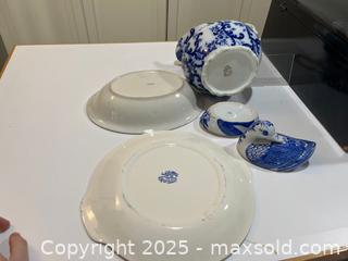 MaxSold Auction: Mixed Lot of Blue &#38; White Transferware (Blue Willow, 4 pcs) - Fort Washington (Maryland, USA) SELLER MANAGED Estate Sale Online Auction - Hatton Point Road