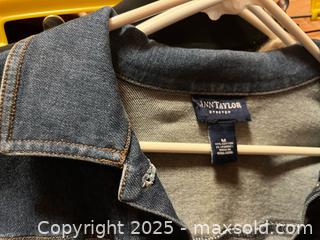 MaxSold Auction: Rack of Women’s Clothing – Mostly Size M - Fort Washington (Maryland, USA) SELLER MANAGED Estate Sale Online Auction - Hatton Point Road