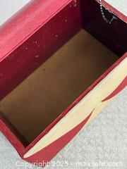 MaxSold Auction: MCM vinyl button storage bench - Vancouver (British Columbia, Canada) SELLER MANAGED Reseller Online Auction - Main Street