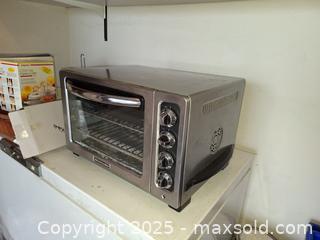 MaxSold Auction: Countertop Oven, Clay Baker and more B - Surrey (British Columbia, Canada) SELLER MANAGED Downsizing Online Auction -  75a Avenue
