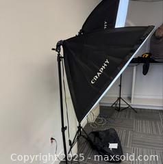 MaxSold Auction: Craphy Photography Continuous Softbox A - Surrey (British Columbia, Canada) SELLER MANAGED Downsizing Online Auction -  75a Avenue