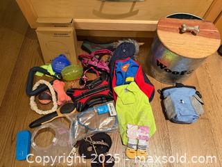 MaxSold Auction: Dog Accessories A - Surrey (British Columbia, Canada) SELLER MANAGED Downsizing Online Auction -  75a Avenue