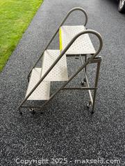 MaxSold Auction: Rolling Ladder B - Surrey (British Columbia, Canada) SELLER MANAGED Downsizing Online Auction -  75a Avenue