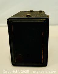 MaxSold Auction: Vintage Ventura Box Camera A - Surrey (British Columbia, Canada) SELLER MANAGED Downsizing Online Auction -  75a Avenue