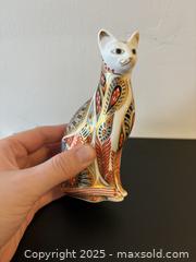 MaxSold Auction: Regal Royal Crown Derby Siamese Cat Porcelain Figure 5&#34; - Toronto (Ontario, Canada) PARTNER MANAGED Reseller Online Auction - Railside Road