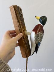 MaxSold Auction: Vintage Carved Wood Figural Mallard Duck Folk Art Door Knocker 9.5&#34; Tall - Toronto (Ontario, Canada) PARTNER MANAGED Reseller Online Auction - Railside Road