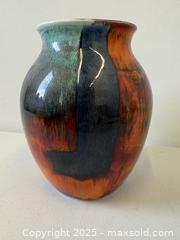 MaxSold Auction: Vintage Signed Poole England &#34;Volcano&#34; Art Pottery Modernist Design Vase 7&#34; - Toronto (Ontario, Canada) PARTNER MANAGED Reseller Online Auction - Railside Road