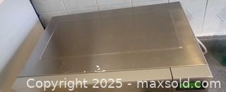 MaxSold Auction: Panasonic Stainless Steel Countertop Microwave Oven - Toronto (Ontario, Canada) SELLER MANAGED Moving Online Auction - Kingston Road (CONDO)