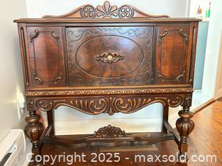 MaxSold Auction: Baroque style hutch - Toronto (Ontario, Canada) SELLER MANAGED Moving Online Auction - Queenslea Avenue
