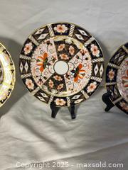 MaxSold Auction: Dishes x 3 - Royal Crown Derby - Toronto (Ontario, Canada) SELLER MANAGED Moving Online Auction - Queenslea Avenue