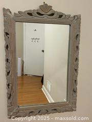 MaxSold Auction: Mirror - Toronto (Ontario, Canada) SELLER MANAGED Moving Online Auction - Queenslea Avenue