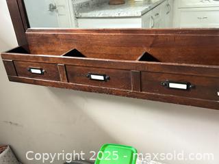 MaxSold Auction: Mirror unit - Toronto (Ontario, Canada) SELLER MANAGED Moving Online Auction - Queenslea Avenue