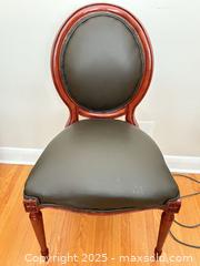 MaxSold Auction: Single dining chair  - Toronto (Ontario, Canada) SELLER MANAGED Moving Online Auction - Queenslea Avenue