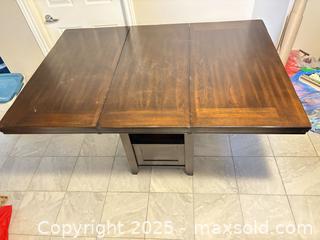 MaxSold Auction: Tall DiningTable - Toronto (Ontario, Canada) SELLER MANAGED Moving Online Auction - Queenslea Avenue