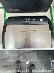 MaxSold Auction: Lot: Excalibur 9-Tray Dehydrator + FoodSaver V2840 Vacuum Sealer - Trent Hills (Ontario, Canada) PARTNER MANAGED Estate Sale Online Auction - Allen Drive