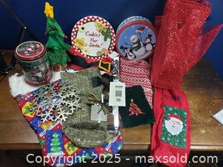 MaxSold Auction: Christmas #4: Christmas decoration lot: stockings, tins, ornaments, ribbon - Pickering (Ontario, Canada) SELLER MANAGED Downsizing Online Auction - Krosno Boulevard