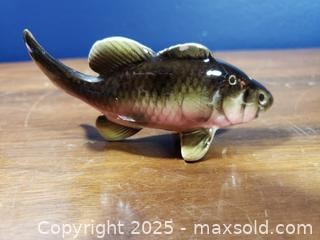 MaxSold Auction: Pair of Mid-Century Japanese Ceramic Figurines - Pickering (Ontario, Canada) SELLER MANAGED Downsizing Online Auction - Krosno Boulevard