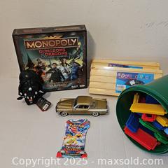 MaxSold Auction: Game And Toy Lot - Riverview (Florida, USA) SELLER MANAGED Downsizing Online Auction - Holly Heath Drive