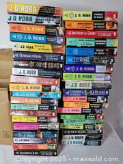MaxSold Auction: J. D. Robb Lot Of 40 Paperback Books - Riverview (Florida, USA) SELLER MANAGED Downsizing Online Auction - Holly Heath Drive