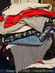 MaxSold Auction: Lot Of Men&#39;s Assorted Clothes - Riverview (Florida, USA) SELLER MANAGED Downsizing Online Auction - Holly Heath Drive