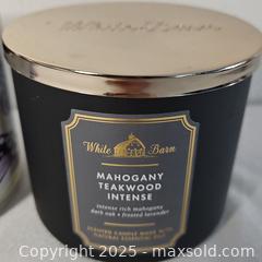 MaxSold Auction: Pair Of Bath And Body Candles - Riverview (Florida, USA) SELLER MANAGED Downsizing Online Auction - Holly Heath Drive