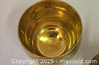 MaxSold Auction: Vintage Brass Pineapple Canister - Riverview (Florida, USA) SELLER MANAGED Downsizing Online Auction - Holly Heath Drive