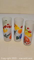 MaxSold Auction: Vtg Federal Frosted Tumblers  - Riverview (Florida, USA) SELLER MANAGED Downsizing Online Auction - Holly Heath Drive
