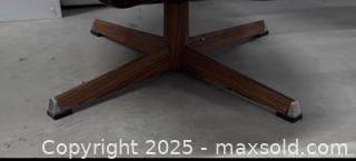 MaxSold Auction: Mid century modern egg swivelling chair  - Markham (Ontario, Canada) SELLER MANAGED Downsizing Online Auction - Loring Crescent