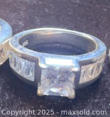 MaxSold Auction: Sterling silver ring set - Markham (Ontario, Canada) SELLER MANAGED Downsizing Online Auction - Loring Crescent