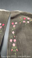 MaxSold Auction: Vintage suede gloves   - Markham (Ontario, Canada) SELLER MANAGED Downsizing Online Auction - Loring Crescent