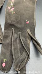 MaxSold Auction: Vintage suede gloves   - Markham (Ontario, Canada) SELLER MANAGED Downsizing Online Auction - Loring Crescent