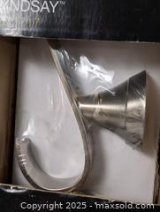 MaxSold Auction: ROBE / TOWEL HOOK - Kingston (Ontario, Canada) SELLER MANAGED Downsizing Online Auction - Rosemund Crescent