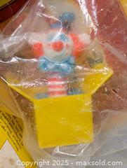 MaxSold Auction: WILTON CAKE TOPPER - CLOWN / JACK IN THE BOX - Kingston (Ontario, Canada) SELLER MANAGED Downsizing Online Auction - Rosemund Crescent