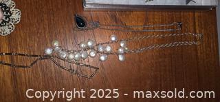 MaxSold Auction: Assorted Costume Jewelry  - Ottawa (Ontario, Canada) PARTNER MANAGED Estate Sale Online Auction - South River Drive