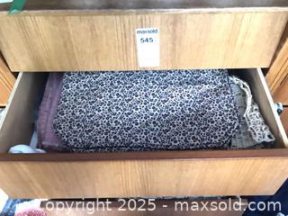 MaxSold Auction: Assorted Vintage Table Linens B - Ottawa (Ontario, Canada) PARTNER MANAGED Estate Sale Online Auction - South River Drive