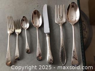 MaxSold Auction: Canteen with Regency Silver-Plated Flatware  - Ottawa (Ontario, Canada) PARTNER MANAGED Estate Sale Online Auction - South River Drive