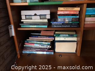 MaxSold Auction: Mixed Hardcover and Paperback Books - Ottawa (Ontario, Canada) PARTNER MANAGED Estate Sale Online Auction - South River Drive