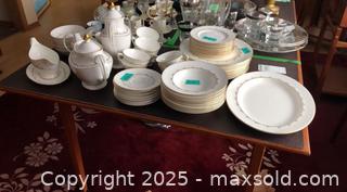 MaxSold Auction: Royal Doulton Rondo Dinnerware  - Ottawa (Ontario, Canada) PARTNER MANAGED Estate Sale Online Auction - South River Drive