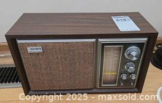 MaxSold Auction: Sony ICF-9550W Vintage Tabletop AM/FM Radio - Ottawa (Ontario, Canada) PARTNER MANAGED Estate Sale Online Auction - South River Drive
