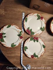 MaxSold Auction: Fransciscan "Apples" - Mesa (Arizona, USA) SELLER MANAGED Downsizing Online Auction - South 96th Street